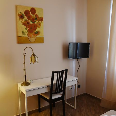 Fabio Guest House Deluxe Rome Exterior photo